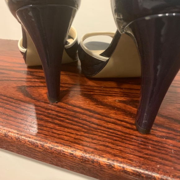 Anne Klein Shoes - Picture 8 of 8